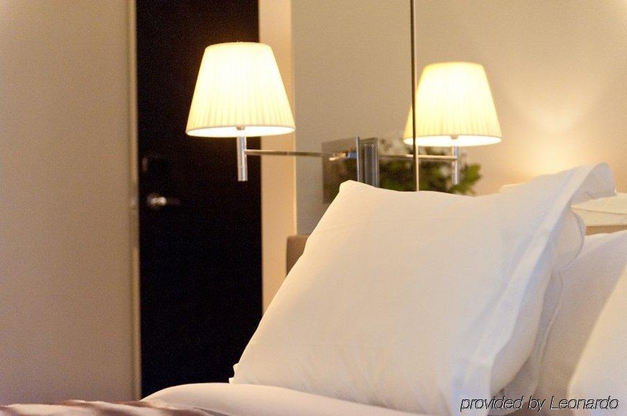 Le Cesar Hotel Plan-de-Cuques Ngoại thất bức ảnh